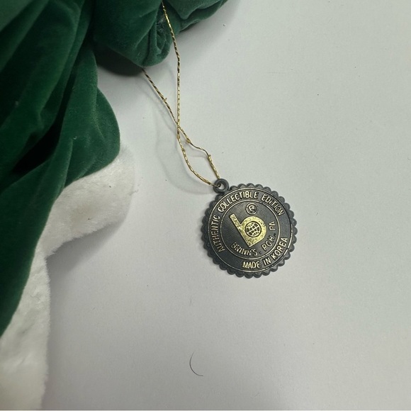 Vintage Brinn's 1988 Porcelain Doll December Red Green Lady 1980s Christmas - Picture 15 of 16